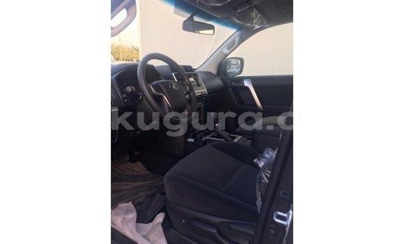 Nunua Imported Toyota Prado Nyeusi Gari ndani ya Import - Dubai nchini Bujumbura Nunua Imported Toyota Prado Nyeusi Gari ndani ya Import - Dubai nchini Bujumbura