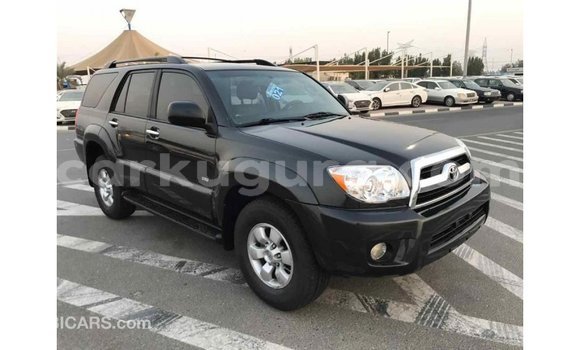 Nunua Imported Toyota 4Runner Nyeusi Gari ndani ya Import - Dubai nchini Bujumbura Nunua Imported Toyota 4Runner Nyeusi Gari ndani ya Import - Dubai nchini Bujumbura