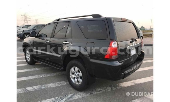 Nunua Imported Toyota 4Runner Nyeusi Gari ndani ya Import - Dubai nchini Bujumbura Nunua Imported Toyota 4Runner Nyeusi Gari ndani ya Import - Dubai nchini Bujumbura