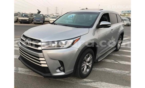 Nunua Imported Toyota Highlander Nyingine Gari ndani ya Import - Dubai nchini Bujumbura Nunua Imported Toyota Highlander Nyingine Gari ndani ya Import - Dubai nchini Bujumbura