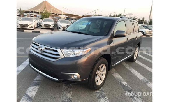Nunua Imported Toyota Highlander Nyingine Gari ndani ya Import - Dubai nchini Bujumbura Nunua Imported Toyota Highlander Nyingine Gari ndani ya Import - Dubai nchini Bujumbura