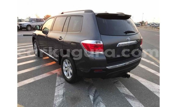 Nunua Imported Toyota Highlander Nyingine Gari ndani ya Import - Dubai nchini Bujumbura Nunua Imported Toyota Highlander Nyingine Gari ndani ya Import - Dubai nchini Bujumbura