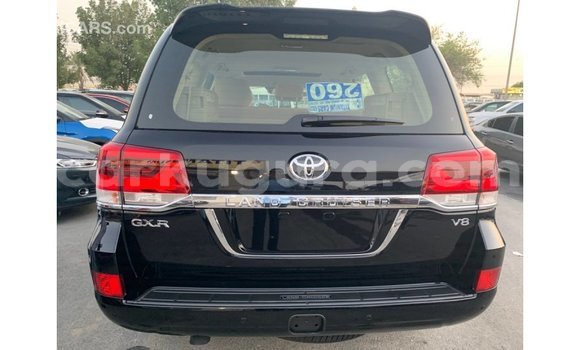 Nunua Imported Toyota Land Cruiser Nyeusi Gari ndani ya Import - Dubai nchini Bujumbura Nunua Imported Toyota Land Cruiser Nyeusi Gari ndani ya Import - Dubai nchini Bujumbura