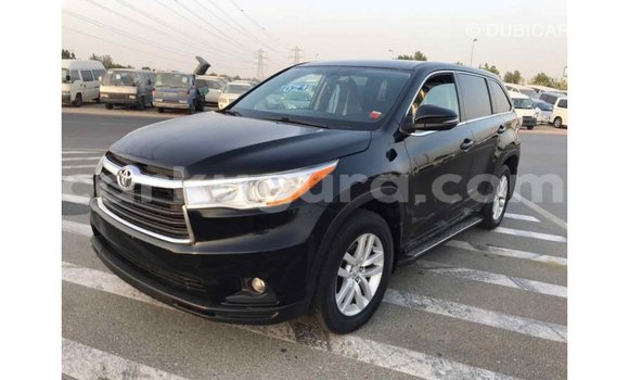 Nunua Imported Toyota Highlander Nyeusi Gari ndani ya Import - Dubai nchini Bujumbura Nunua Imported Toyota Highlander Nyeusi Gari ndani ya Import - Dubai nchini Bujumbura