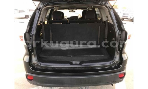 Nunua Imported Toyota Highlander Nyeusi Gari ndani ya Import - Dubai nchini Bujumbura Nunua Imported Toyota Highlander Nyeusi Gari ndani ya Import - Dubai nchini Bujumbura