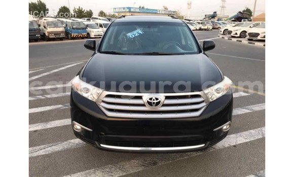 Nunua Imported Toyota Highlander Nyeusi Gari ndani ya Import - Dubai nchini Bujumbura Nunua Imported Toyota Highlander Nyeusi Gari ndani ya Import - Dubai nchini Bujumbura