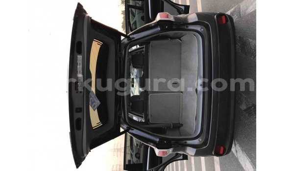 Buy Import Toyota Highlander Other Car in Import - Dubai in Bujumbura Buy Import Toyota Highlander Other Car in Import - Dubai in Bujumbura