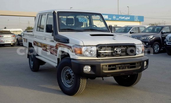 Buy Import Toyota Land Cruiser Beige Car in Import - Dubai in Bujumbura Buy Import Toyota Land Cruiser Beige Car in Import - Dubai in Bujumbura