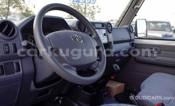 Buy Import Toyota Land Cruiser Beige Car in Import - Dubai in Bujumbura Buy Import Toyota Land Cruiser Beige Car in Import - Dubai in Bujumbura