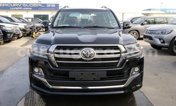 Acheter Import Voiture Toyota Land Cruiser Noir à Import - Dubai, Bujumbura Acheter Import Voiture Toyota Land Cruiser Noir à Import - Dubai, Bujumbura