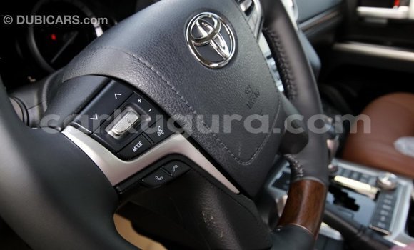 Acheter Import Voiture Toyota Land Cruiser Noir à Import - Dubai, Bujumbura Acheter Import Voiture Toyota Land Cruiser Noir à Import - Dubai, Bujumbura