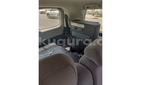 Nunua Imported Toyota Land Cruiser Nyeusi Gari ndani ya Import - Dubai nchini Bujumbura Nunua Imported Toyota Land Cruiser Nyeusi Gari ndani ya Import - Dubai nchini Bujumbura