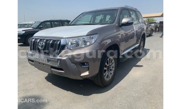 Nunua Imported Toyota Prado Brown Gari ndani ya Import - Dubai nchini Bujumbura Nunua Imported Toyota Prado Brown Gari ndani ya Import - Dubai nchini Bujumbura