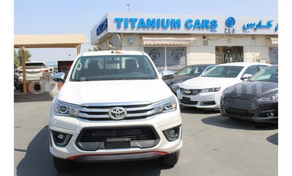 Nunua Imported Toyota Hilux Nyeupe Gari ndani ya Import - Dubai nchini Bujumbura Nunua Imported Toyota Hilux Nyeupe Gari ndani ya Import - Dubai nchini Bujumbura