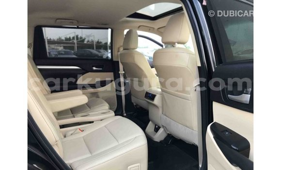 Buy Import Toyota Highlander Black Car in Import - Dubai in Bujumbura Buy Import Toyota Highlander Black Car in Import - Dubai in Bujumbura