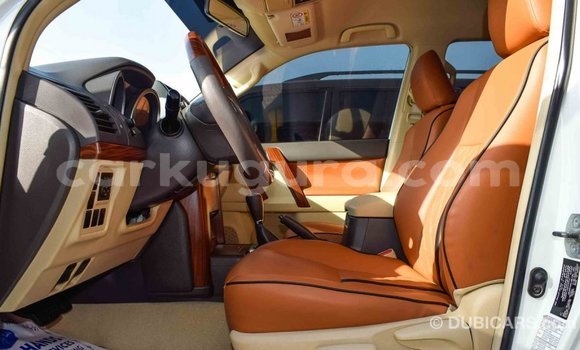 Nunua Imported Toyota Prado Nyeupe Gari ndani ya Import - Dubai nchini Bujumbura Nunua Imported Toyota Prado Nyeupe Gari ndani ya Import - Dubai nchini Bujumbura