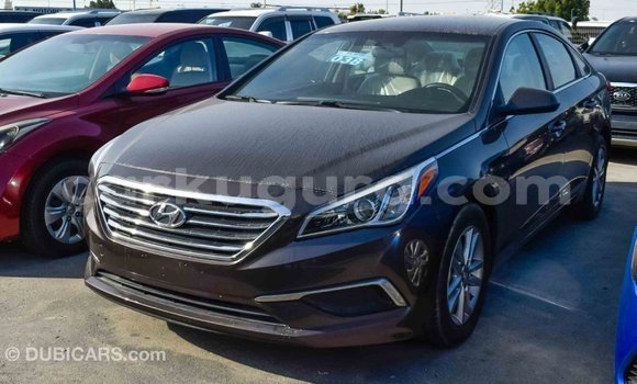 Acheter Import Voiture Hyundai Sonata Marron à Import - Dubai, Bujumbura Acheter Import Voiture Hyundai Sonata Marron à Import - Dubai, Bujumbura