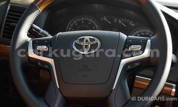 Buy Import Toyota Land Cruiser White Car in Import - Dubai in Bujumbura Buy Import Toyota Land Cruiser White Car in Import - Dubai in Bujumbura