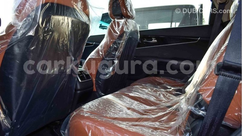 Big with watermark kia sorento bujumbura import dubai 3174