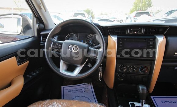 Buy Import Toyota Fortuner White Car in Import - Dubai in Bujumbura Buy Import Toyota Fortuner White Car in Import - Dubai in Bujumbura