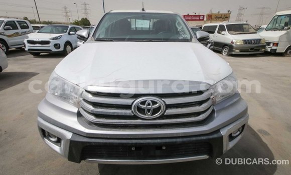 Nunua Imported Toyota Hilux Nyingine Gari ndani ya Import - Dubai nchini Bujumbura Nunua Imported Toyota Hilux Nyingine Gari ndani ya Import - Dubai nchini Bujumbura