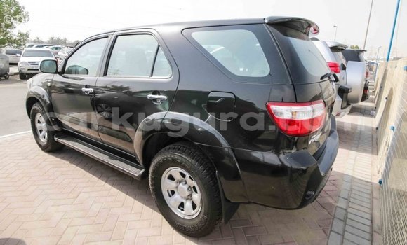 Buy Import Toyota Fortuner Black Car in Import - Dubai in Bujumbura Buy Import Toyota Fortuner Black Car in Import - Dubai in Bujumbura