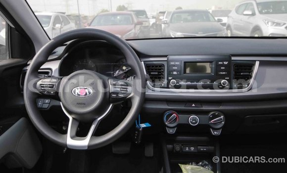 Acheter Import Voiture Kia Rio Blanc à Import - Dubai, Bujumbura Acheter Import Voiture Kia Rio Blanc à Import - Dubai, Bujumbura