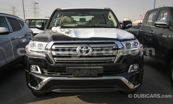Acheter Import Voiture Toyota Land Cruiser Noir à Import - Dubai, Bujumbura Acheter Import Voiture Toyota Land Cruiser Noir à Import - Dubai, Bujumbura