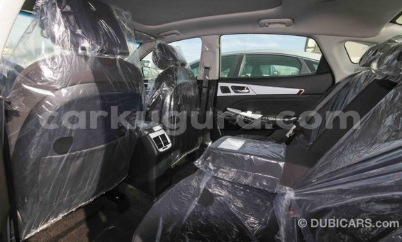Nunua Imported Kia Cadenza Nyingine Gari ndani ya Import - Dubai nchini Bujumbura Nunua Imported Kia Cadenza Nyingine Gari ndani ya Import - Dubai nchini Bujumbura