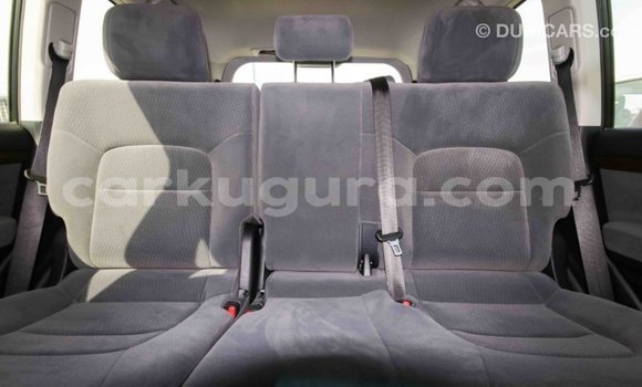 Acheter Import Voiture Toyota Land Cruiser Blanc à Import - Dubai, Bujumbura Acheter Import Voiture Toyota Land Cruiser Blanc à Import - Dubai, Bujumbura