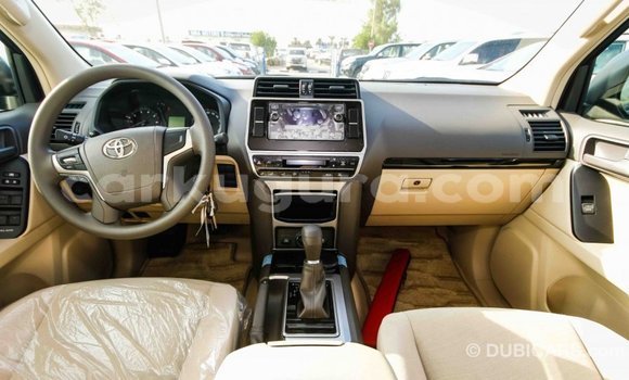Nunua Imported Toyota Prado Nyeusi Gari ndani ya Import - Dubai nchini Bujumbura Nunua Imported Toyota Prado Nyeusi Gari ndani ya Import - Dubai nchini Bujumbura
