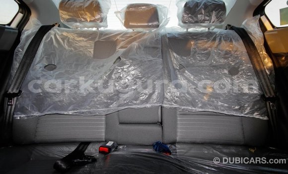 Acheter Import Voiture Kia Cerato Blanc à Import - Dubai, Bujumbura Acheter Import Voiture Kia Cerato Blanc à Import - Dubai, Bujumbura