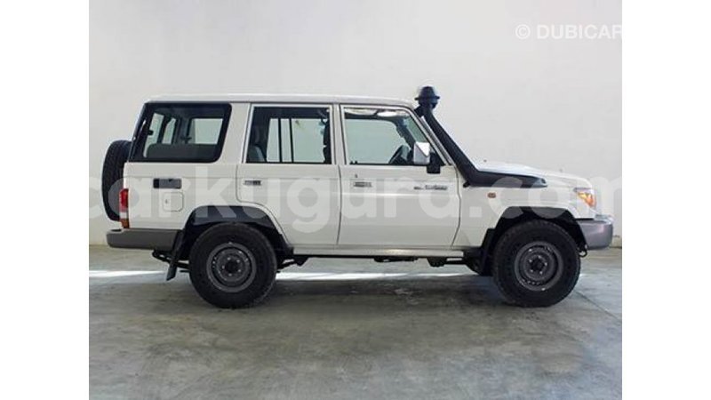 Big with watermark toyota land cruiser bujumbura import dubai 3199