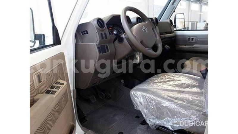 Big with watermark toyota land cruiser bujumbura import dubai 3199