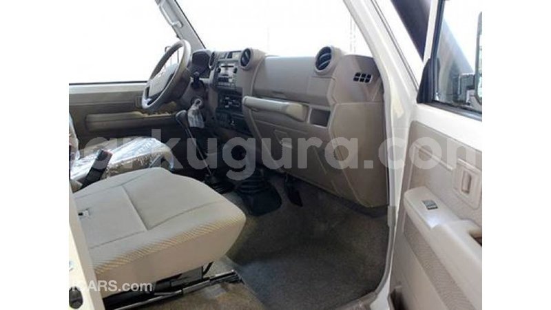 Big with watermark toyota land cruiser bujumbura import dubai 3199