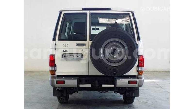 Big with watermark toyota land cruiser bujumbura import dubai 3199