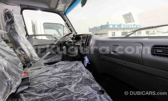 Buy Import Hyundai Accent White Car in Import - Dubai in Bujumbura Buy Import Hyundai Accent White Car in Import - Dubai in Bujumbura