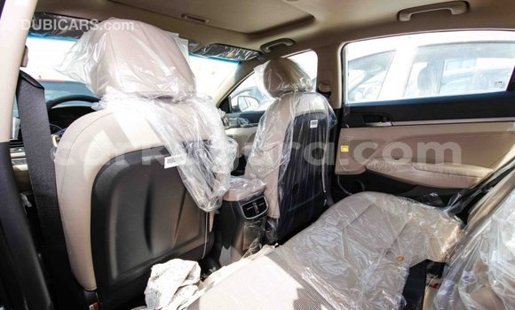 Buy Import Hyundai Elantra White Car in Import - Dubai in Bujumbura Buy Import Hyundai Elantra White Car in Import - Dubai in Bujumbura