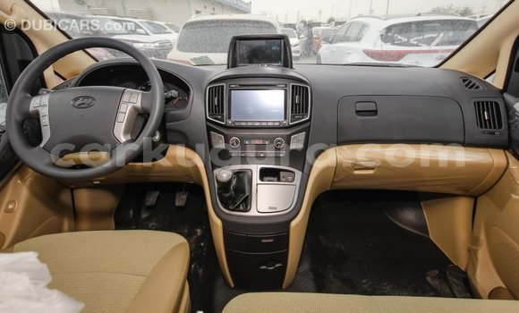 Buy Import Hyundai Accent White Car in Import - Dubai in Bujumbura Buy Import Hyundai Accent White Car in Import - Dubai in Bujumbura