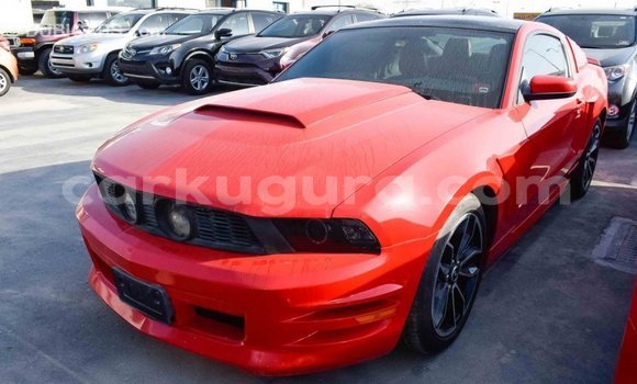 Nunua Imported Ford Mustang Nyekundu Gari ndani ya Import - Dubai nchini Bujumbura Nunua Imported Ford Mustang Nyekundu Gari ndani ya Import - Dubai nchini Bujumbura