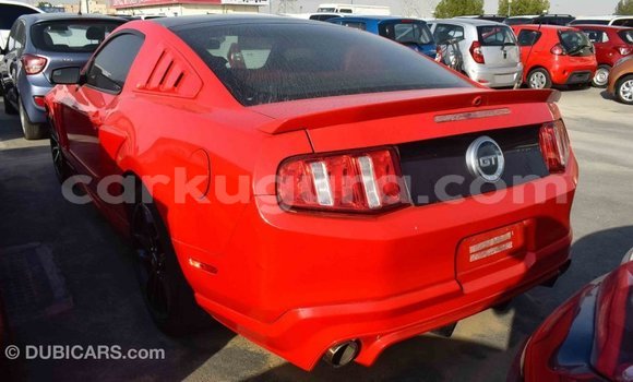 Nunua Imported Ford Mustang Nyekundu Gari ndani ya Import - Dubai nchini Bujumbura Nunua Imported Ford Mustang Nyekundu Gari ndani ya Import - Dubai nchini Bujumbura