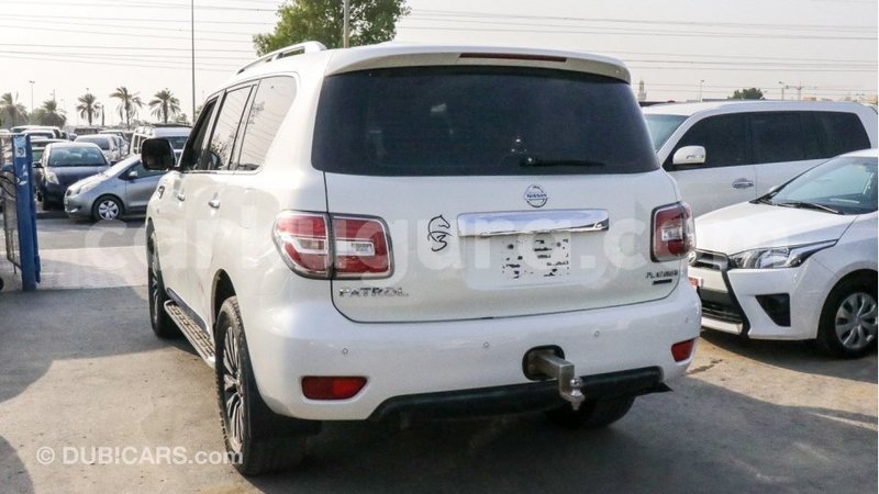 Big with watermark nissan patrol bujumbura import dubai 3207