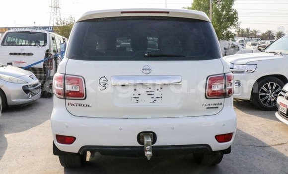 Buy Import Nissan Patrol White Car in Import - Dubai in Bujumbura Buy Import Nissan Patrol White Car in Import - Dubai in Bujumbura