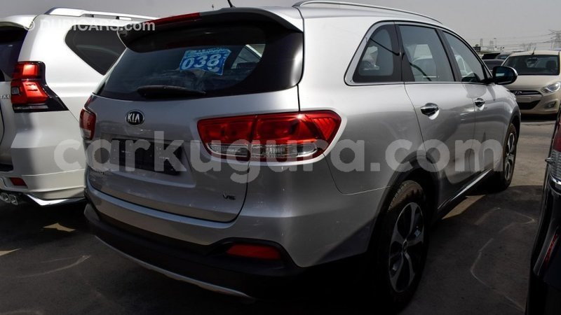 Big with watermark kia sorento bujumbura import dubai 3213