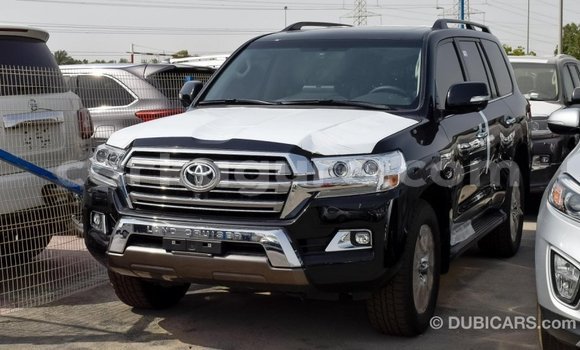 Buy Import Toyota Land Cruiser Black Car in Import - Dubai in Bujumbura Buy Import Toyota Land Cruiser Black Car in Import - Dubai in Bujumbura