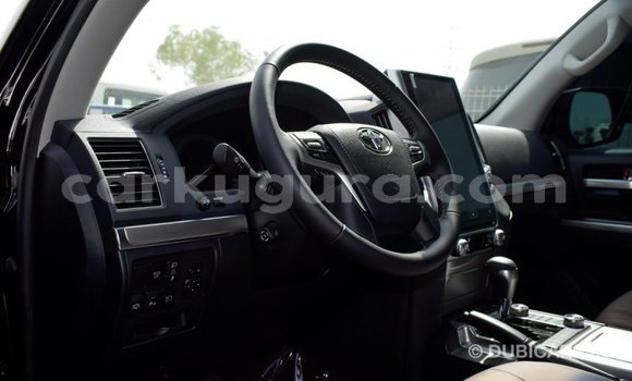 Buy Import Toyota Land Cruiser Black Car in Import - Dubai in Bujumbura Buy Import Toyota Land Cruiser Black Car in Import - Dubai in Bujumbura