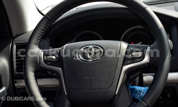Buy Import Toyota Land Cruiser Black Car in Import - Dubai in Bujumbura Buy Import Toyota Land Cruiser Black Car in Import - Dubai in Bujumbura