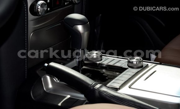 Buy Import Toyota Land Cruiser Black Car in Import - Dubai in Bujumbura Buy Import Toyota Land Cruiser Black Car in Import - Dubai in Bujumbura