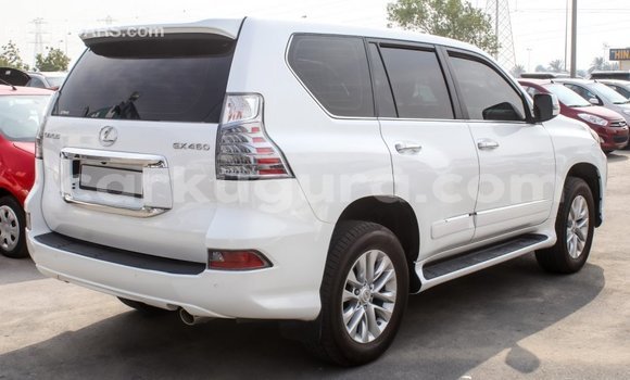 Acheter Import Voiture Lexus GX Blanc à Import - Dubai, Bujumbura Acheter Import Voiture Lexus GX Blanc à Import - Dubai, Bujumbura