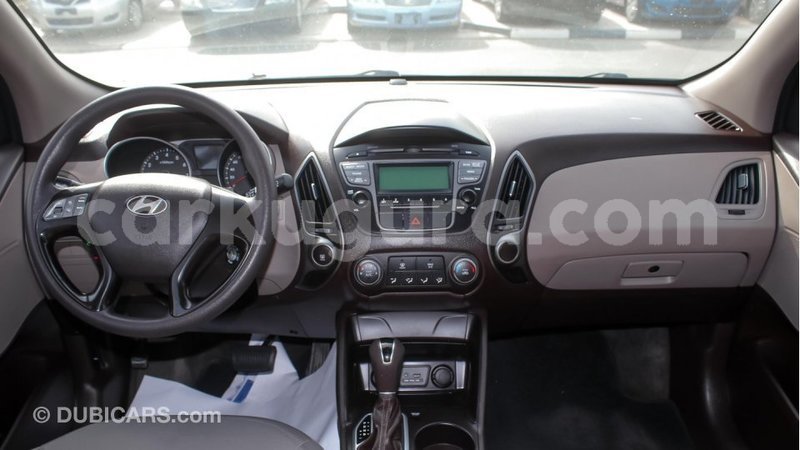 Big with watermark hyundai tucson bujumbura import dubai 3221